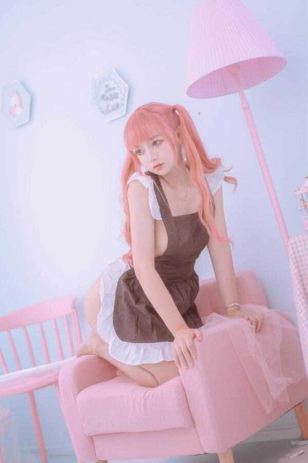 5LiA5Y+q5LqR54On44CK57eL57qiPGVtPuWls+S7hjwvZW0+44CL